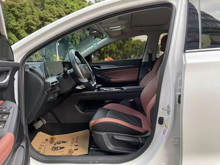 Changan Eado Plus, 2024 — фото 4 из 9