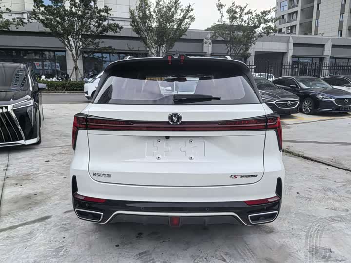 Changan CS75 Plus, 2024 — фото 6 из 9