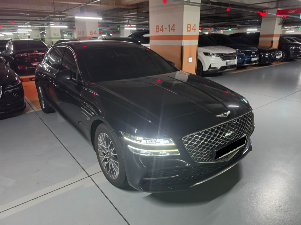 Genesis G80, 2022 — фото 2 из 9