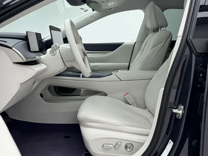 Buick Electra L7, 2025 — фото 5 из 9
