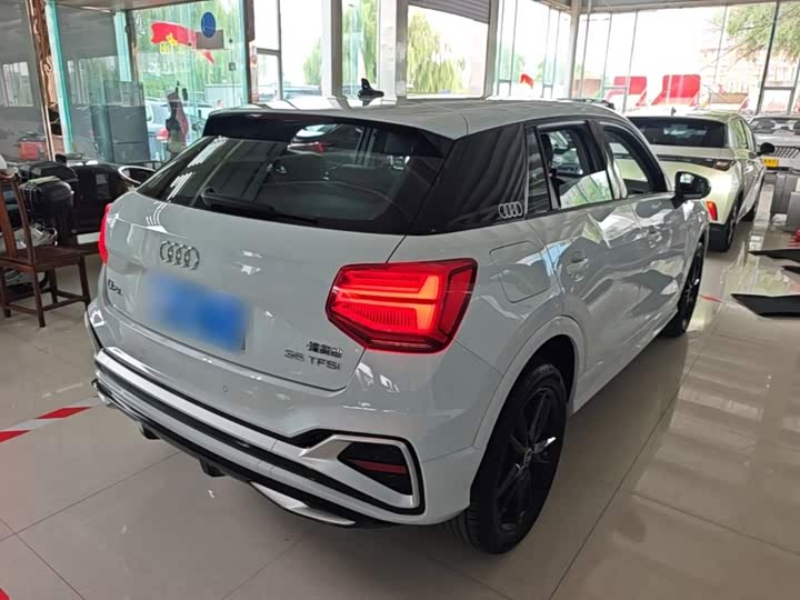 Audi Q2L, 2023 — фото 7 из 9