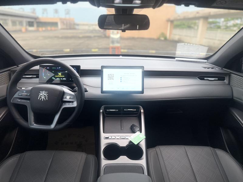 BYD Qin Plus, 2025 — фото 8 из 12