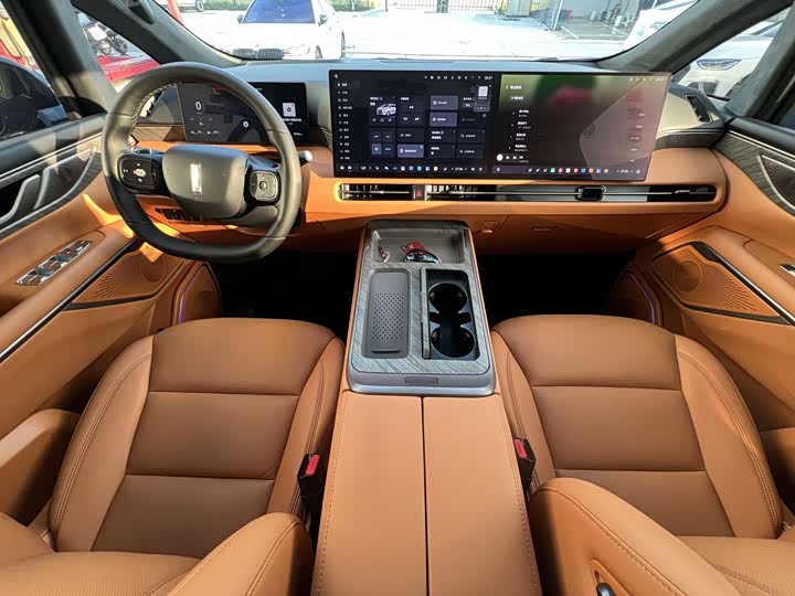 Wey 80 Hybrid, 2025 — фото 7 из 9
