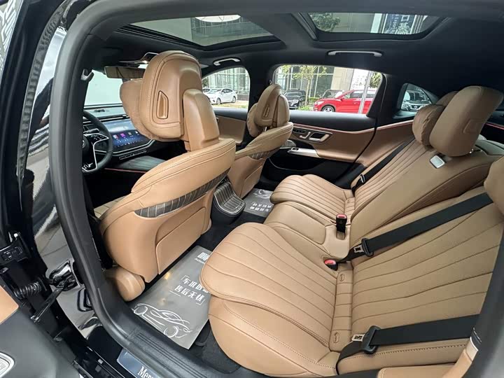Mercedes-Benz E-Class, 2026 — фото 9 из 9