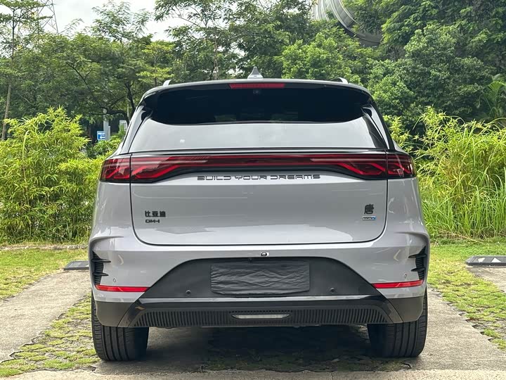 BYD Tang Hybrid/EV, 2024 — фото 5 из 9