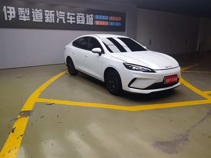 BYD Seal 05 DM-i Hybrid, 2025 — фото 3 из 9