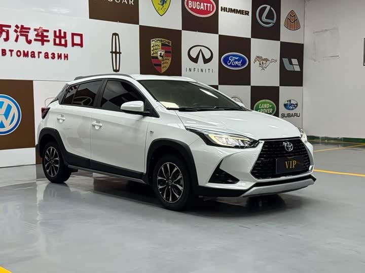 Toyota Yaris L Hatchback, 2022 — фото 3 из 9