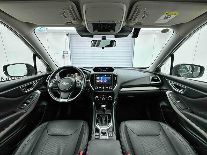 Subaru Forester, 2022 — фото 11 из 12