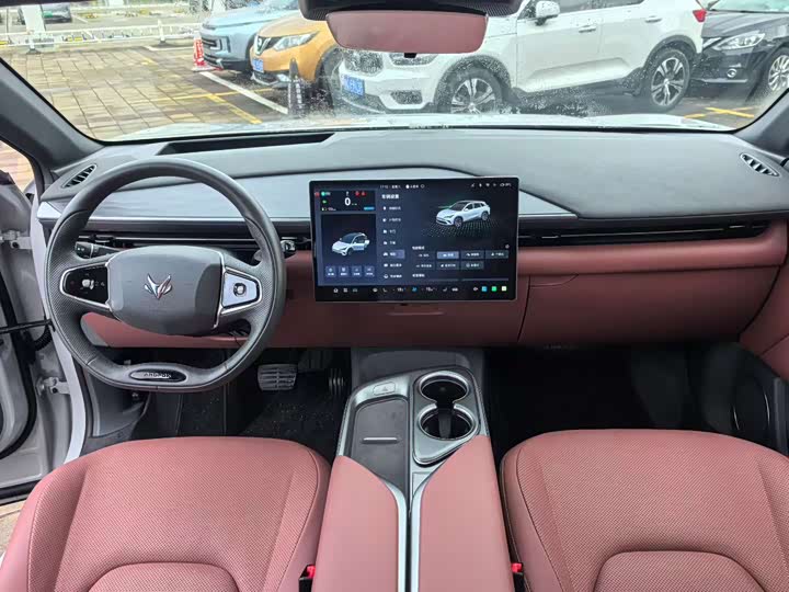 BAIC Arcfox Alpha T5, 2025 — фото 5 из 9