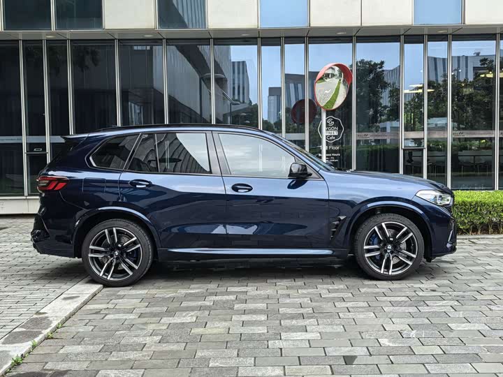 BMW X5 M, 2022 — фото 5 из 9