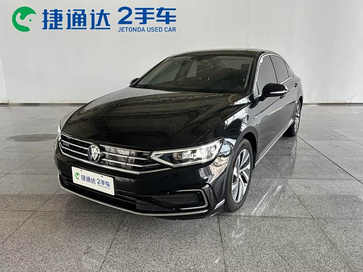 Volkswagen Magotan GTE Hybrid, 2023 — купить в Ижевске под ключ