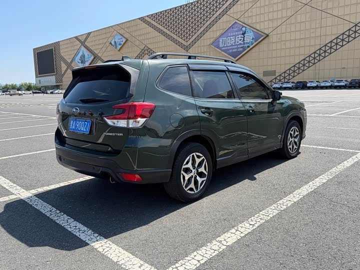 Subaru Forester, 2022 — фото 4 из 9