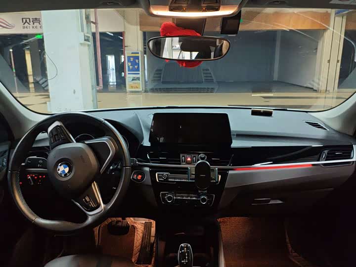 BMW X1, 2021 — фото 5 из 9