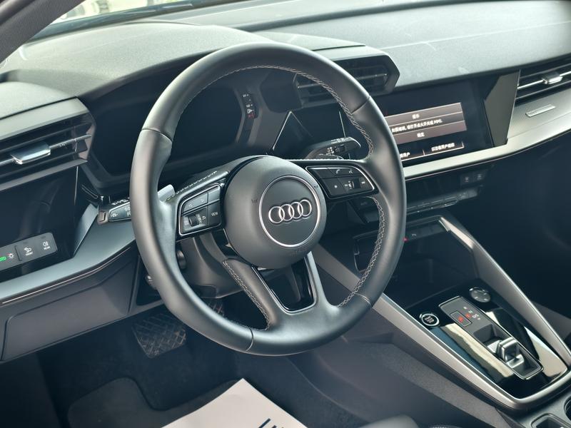 Audi A3, 2023 — фото 9 из 12