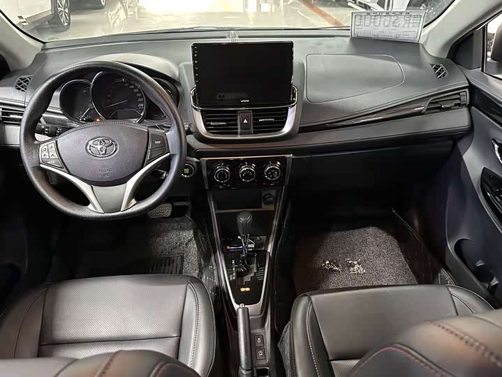 Toyota Yaris L Hatchback, 2022 — фото 4 из 9