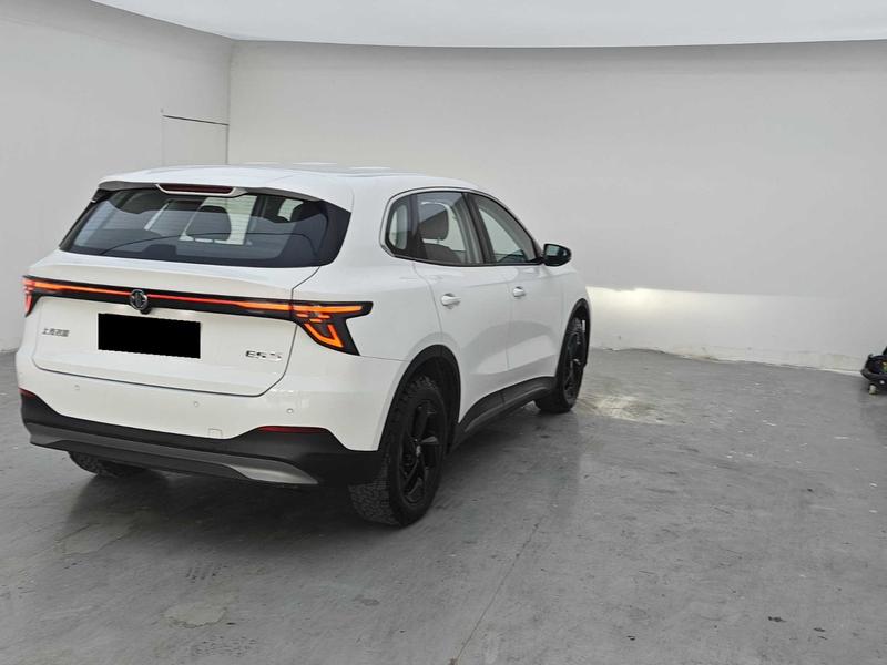 MG Motor ES5, 2024 — фото 6 из 10