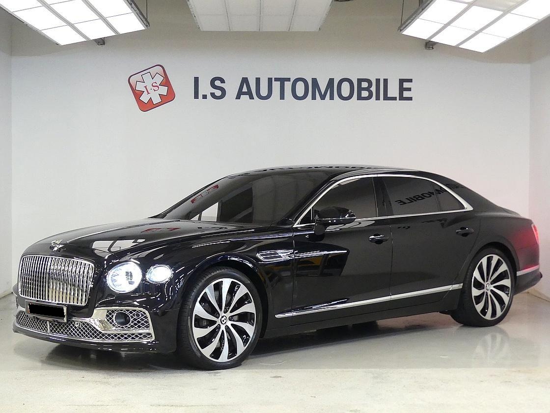 Bentley Flying Spur, 2023 — фото 2 из 12