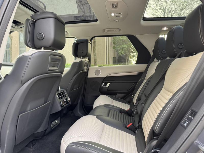Land Rover Discovery, 2023 — фото 12 из 12