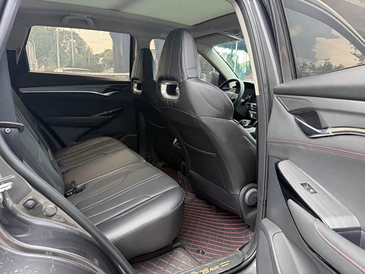 Changan CS75 Plus, 2022 — фото 8 из 9
