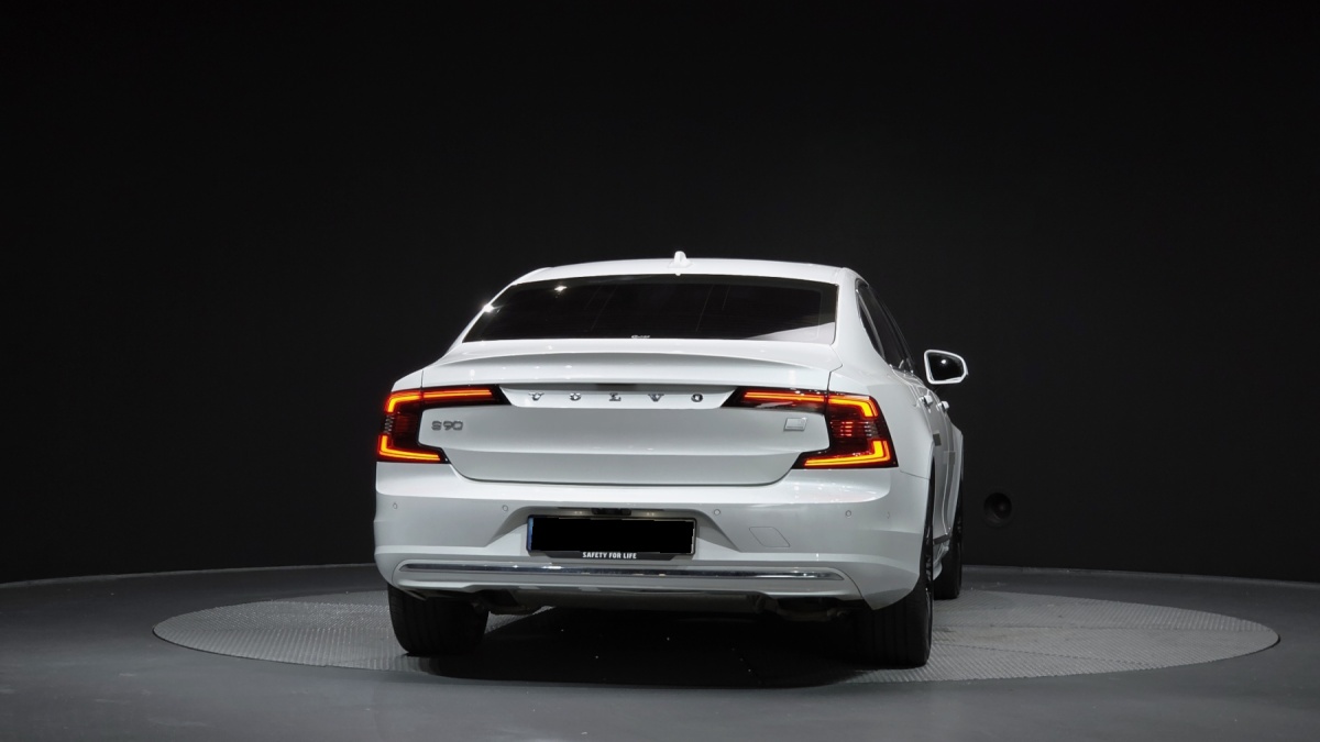 Volvo S90, 2022 — фото 4 из 12