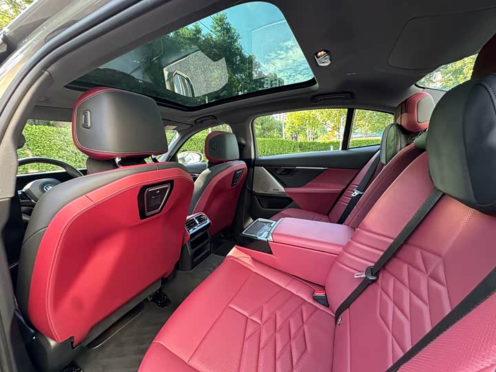 BMW i5, 2024 — фото 9 из 9