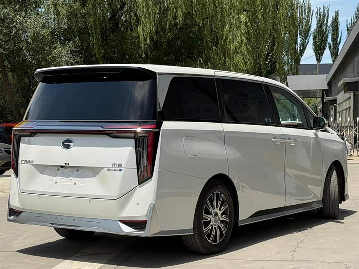 GAC Trumpchi M8 Hybrid, 2026 — фото 3 из 9