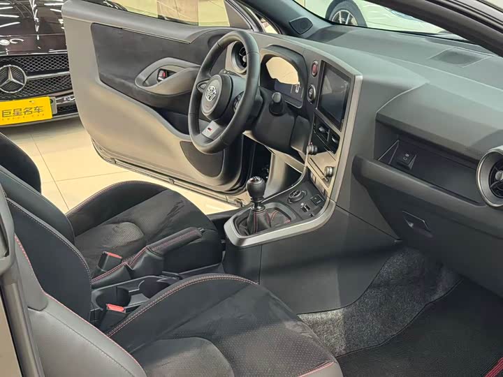 Toyota GR Yaris, 2025 — фото 6 из 9