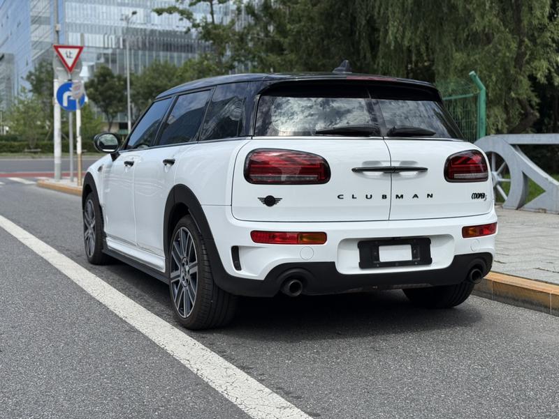 Mini Clubman, 2024 — фото 4 из 12
