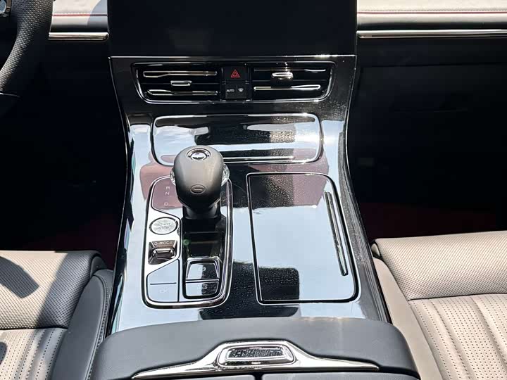GAC Trumpchi E9, 2025 — фото 5 из 9