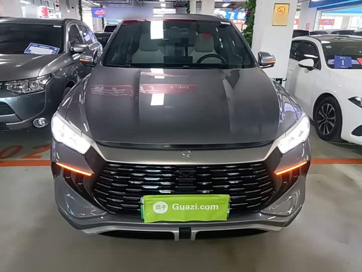 BYD Song Pro Hybrid, 2024 — фото 3 из 9