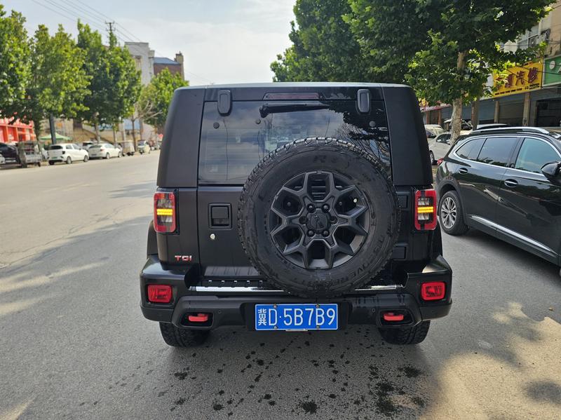 BAIC Beijing BJ40, 2024 — фото 5 из 10