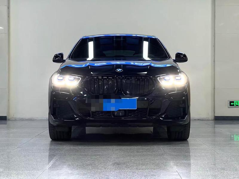 BMW X6, 2022 — фото 2 из 9