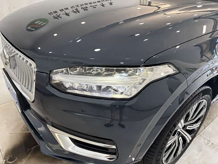 Volvo XC90, 2024 — фото 8 из 9