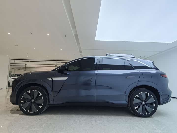BYD Tang L, 2025 — фото 3 из 9