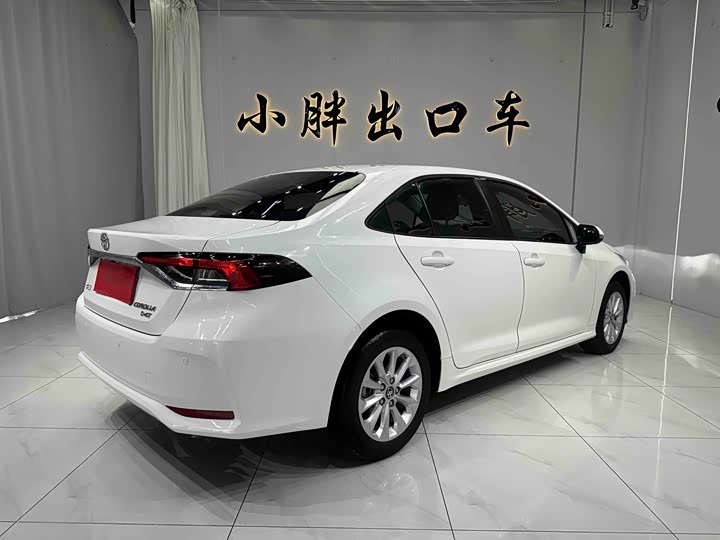 Toyota Corolla, 2023 — фото 4 из 9