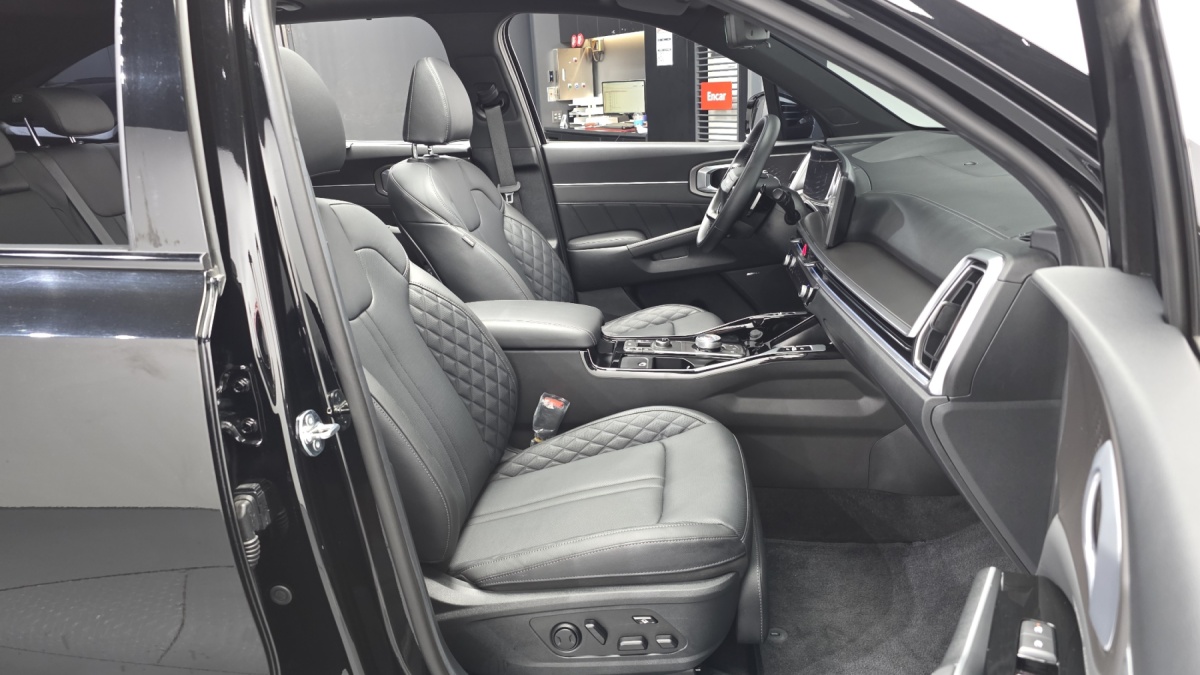 Kia Sorento, 2025 — фото 10 из 12