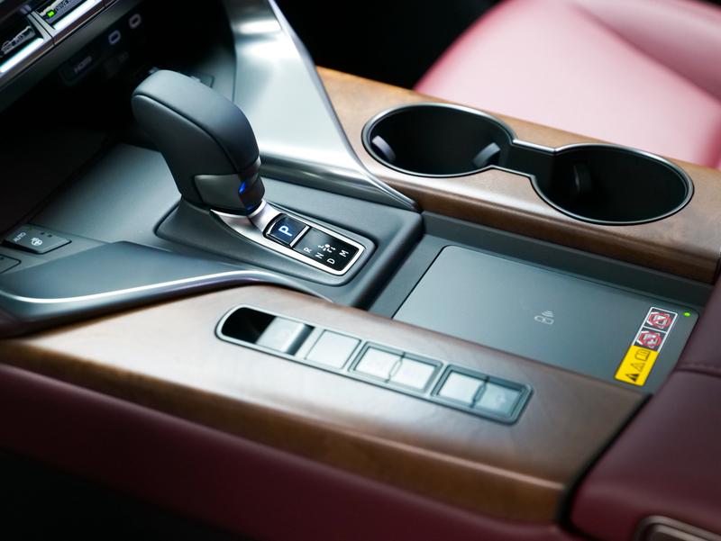 Lexus LX, 2026 — фото 10 из 12