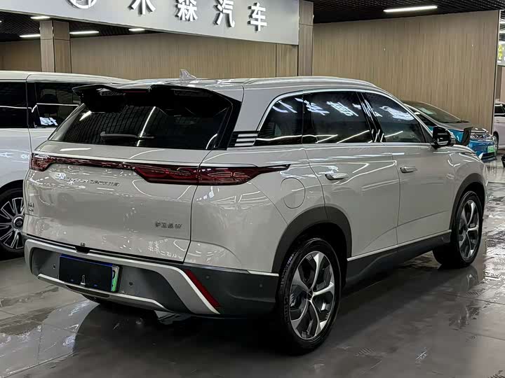 BYD Frigate 07, 2024 — фото 6 из 9