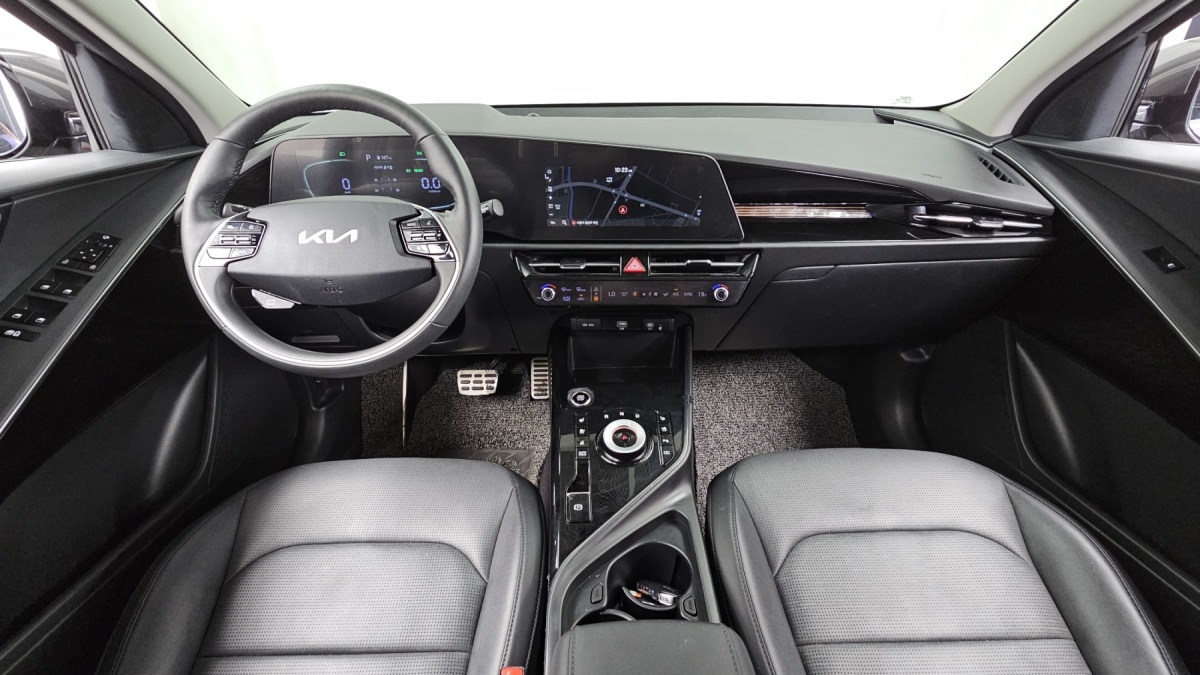 Kia Niro, 2022 — фото 6 из 12