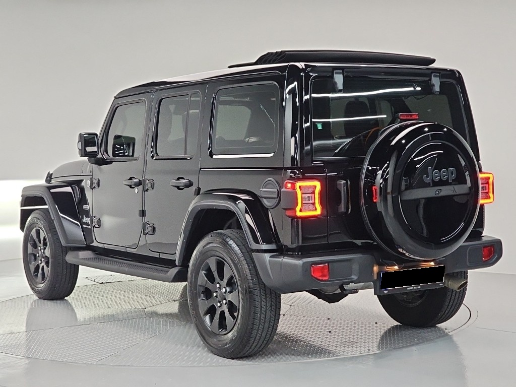 Jeep Wrangler, 2023 — фото 3 из 12