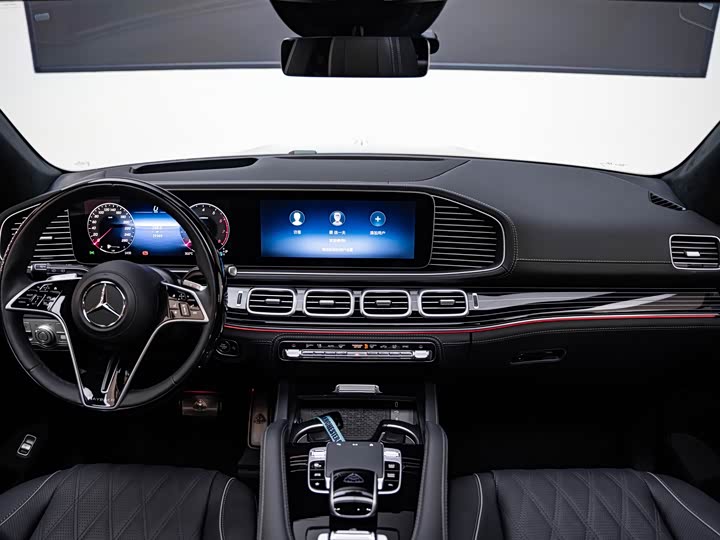 Mercedes-Benz Maybach GLS, 2024 — фото 7 из 9