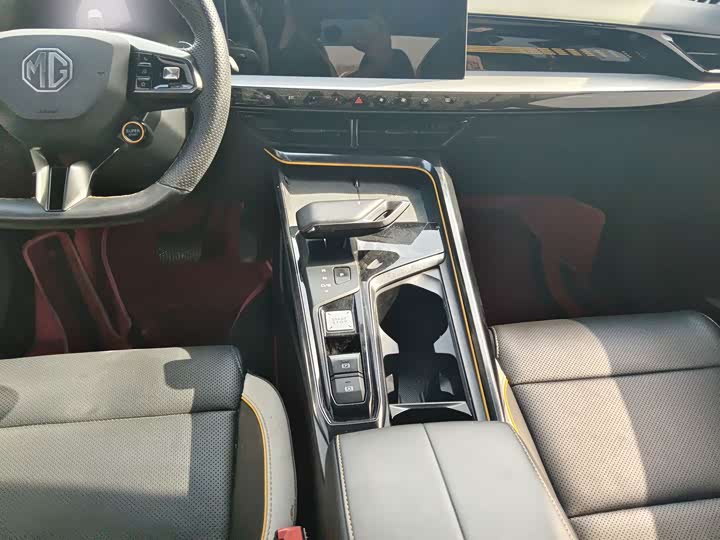MG Motor 5 Scorpio, 2022 — фото 8 из 9