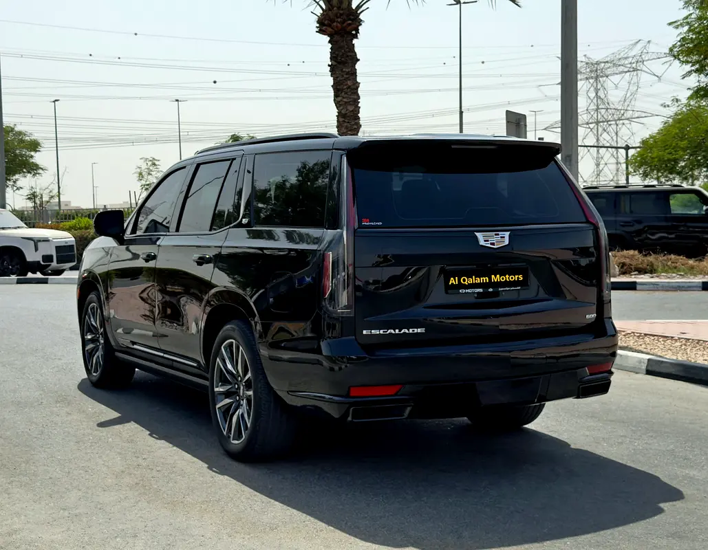 Cadillac Escalade, 2023 — фото 5 из 10