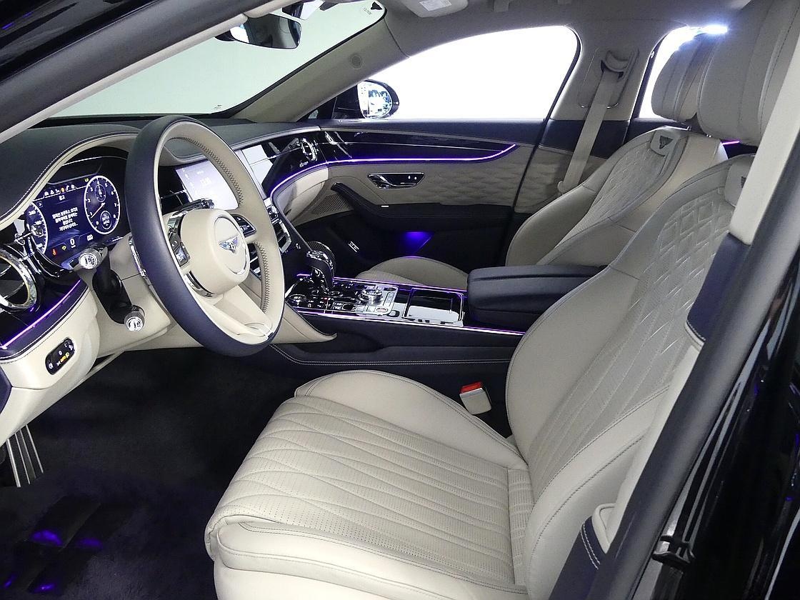 Bentley Flying Spur, 2023 — фото 6 из 12