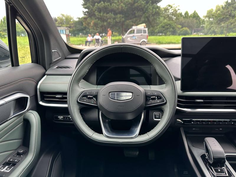 Geely Okavango L, 2024 — фото 12 из 12