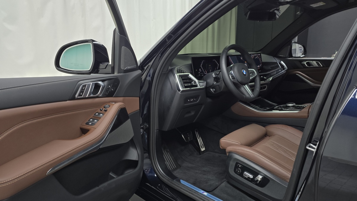 BMW X5, 2025 — фото 10 из 12