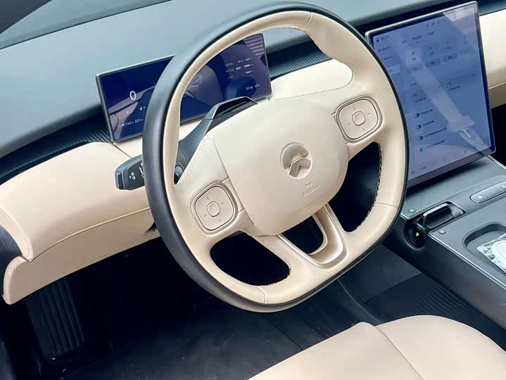 Nio ET5, 2023 — фото 4 из 9
