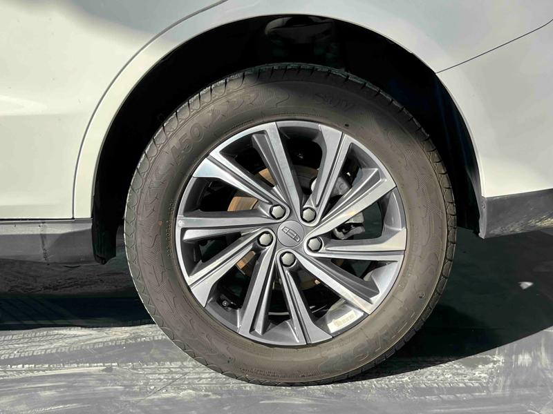 Geely Vision X6, 2022 — фото 10 из 12