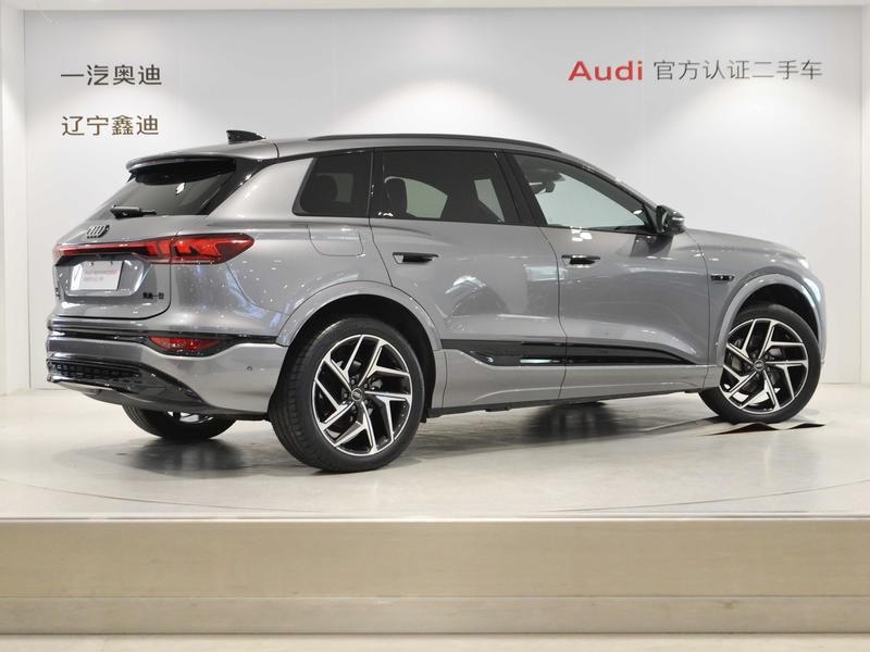 Audi Q6L e-tron, 2025 — фото 4 из 11
