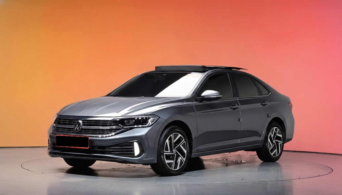 Volkswagen Jetta, 2023 — купить в Москве под ключ